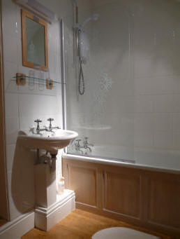 Gwanwyn - Twin Room ensuite